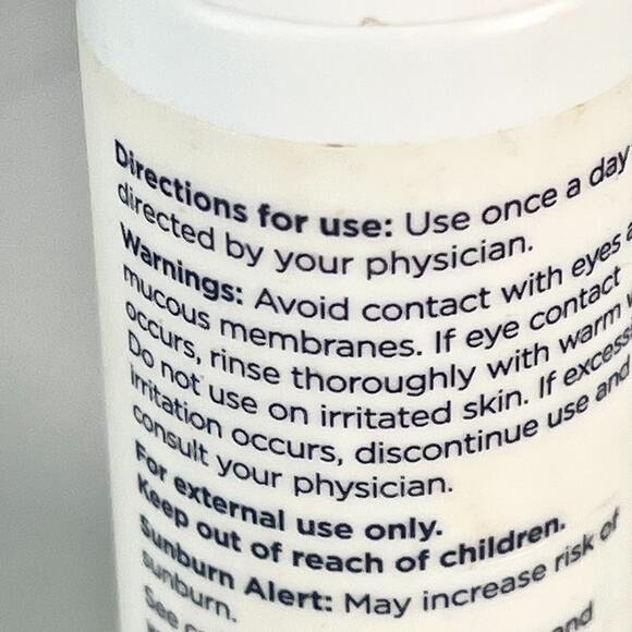 Glytone Exfoliating Body Cleansing Wash 8.8 Free Acid Travel 1 fl oz 30ml New - Picture 4 of 4